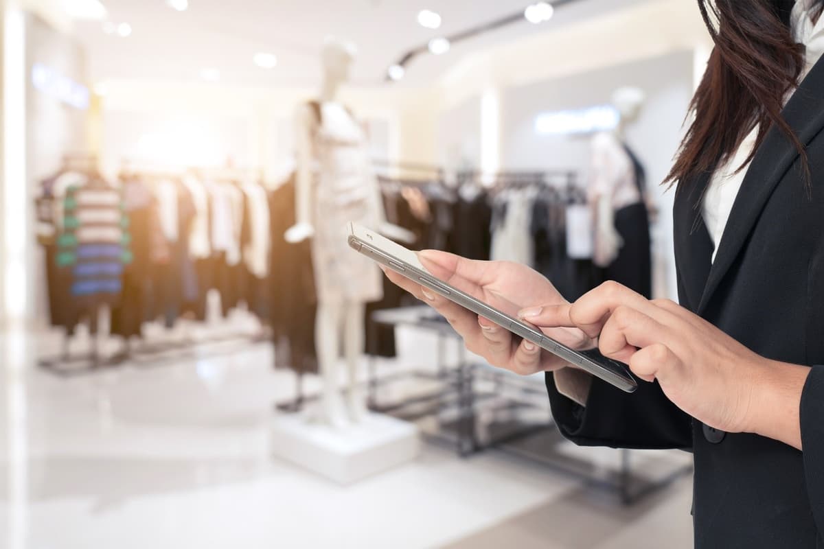 Transform Retail with Microsoft Solutions